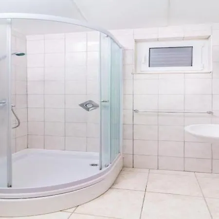 Lumbarda Resort Apartments 룸바르다